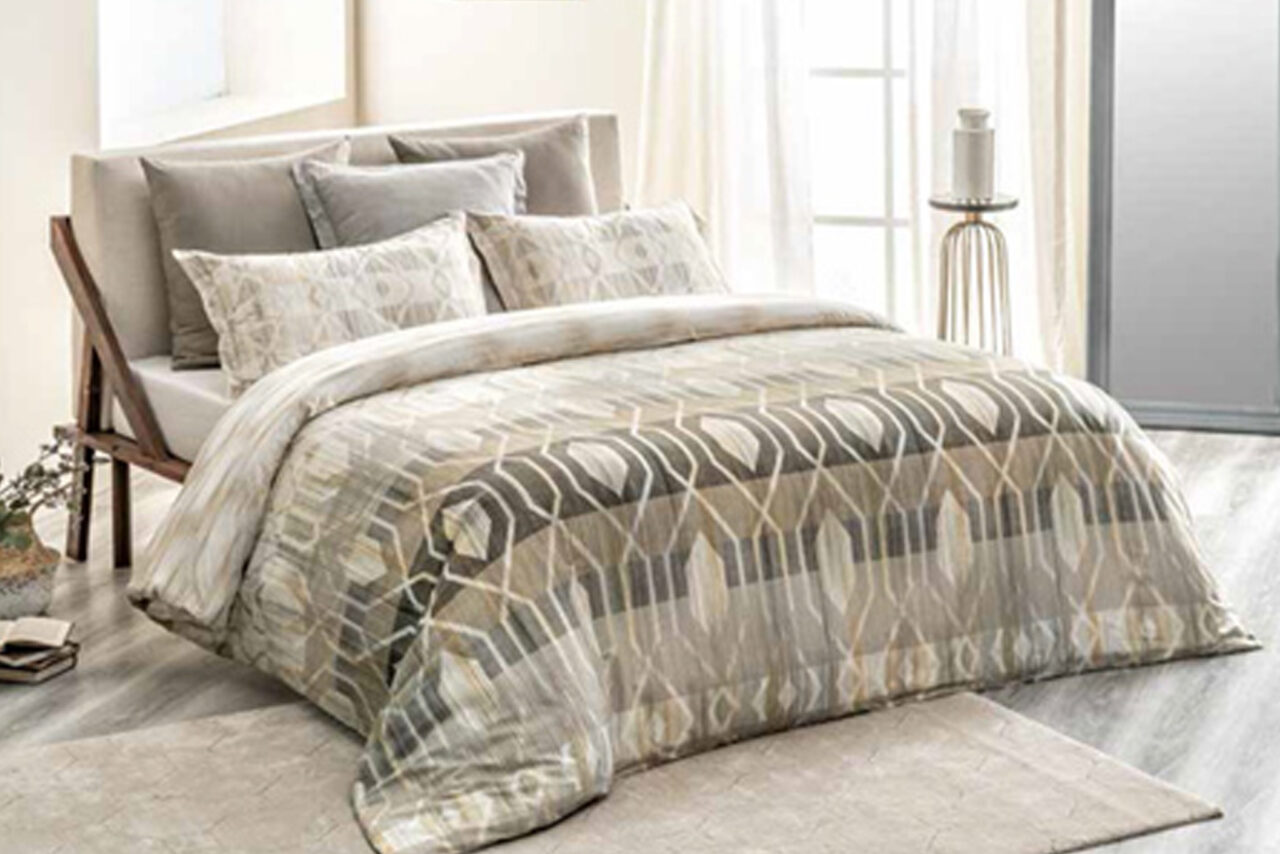 https://gharaundahomedecor.com/wp-content/uploads/2021/10/gharaunda-bed-linen-1280x854.jpg